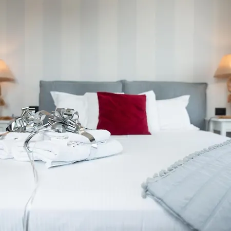 Port View 4* ג'נובה