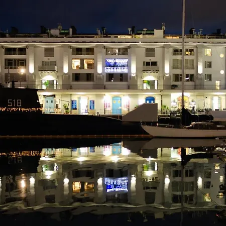 Port View *